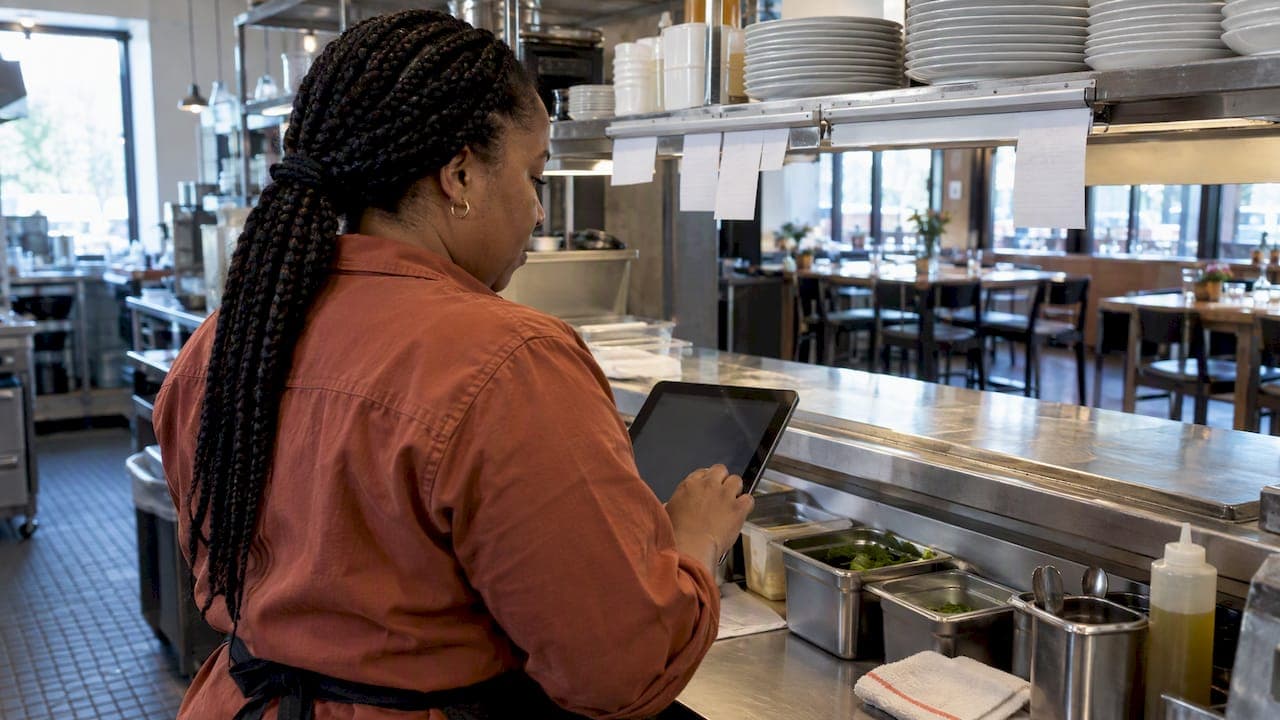 Online Ordering Migration: Hour by Hour Cutover Checklist for Restaurants